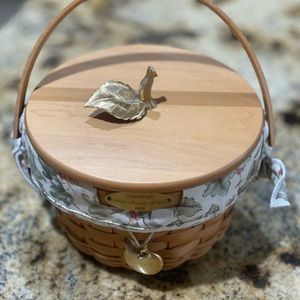 Longaberger Woven Memories Basket 2002